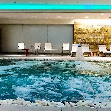Otel T 4*