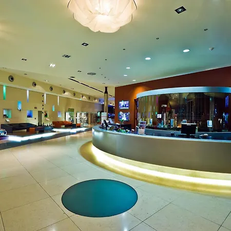 T Otel 4*
