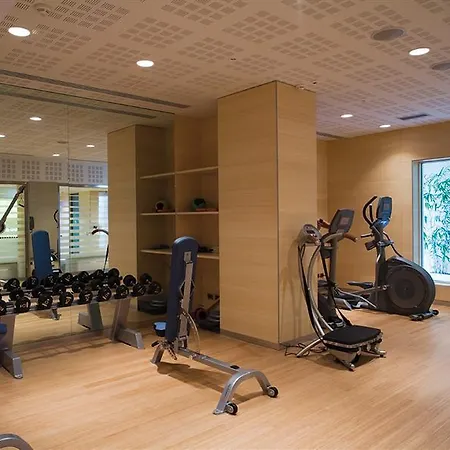 T Hotel 4*